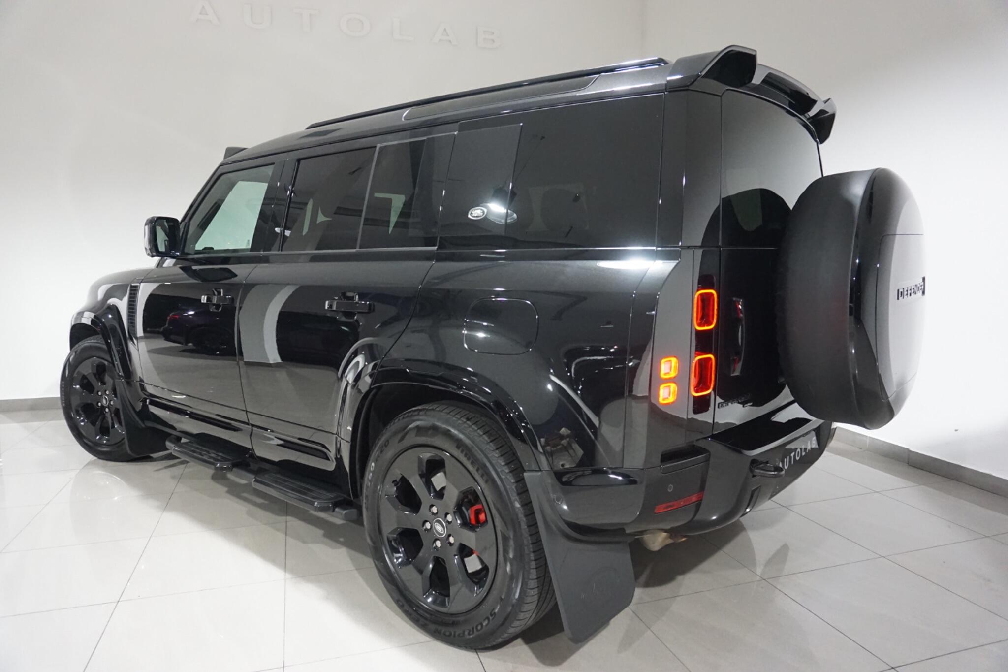 Land Rover Defender 110 2.0 P400e 15.4kWh X-Dynamic HSE SUV 5dr Petrol Plug-in Hybrid Auto 4WD Euro 6 (s/s) (404 ps)